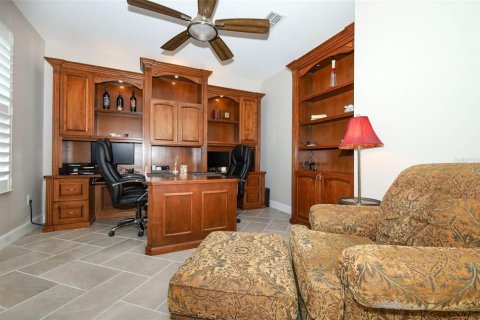 Touwnhouse à vendre à Lake Mary, Floride: 3 chambres, 203.18 m2 № 2329200 - photo 11