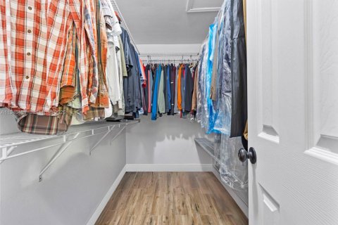 Купить виллу или дом в Майами, Флорида 4 спальни, 190.91м2, № 1999100 - фото 21