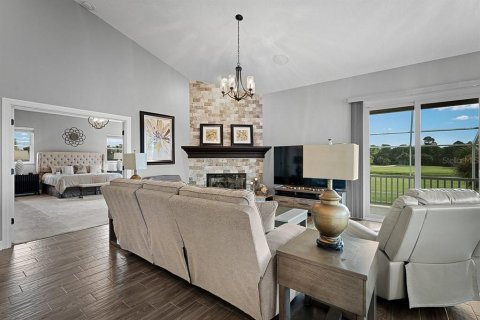 House in Palm Coast, Florida 5 bedrooms, 373.47 sq.m. № 2317499 - photo 16