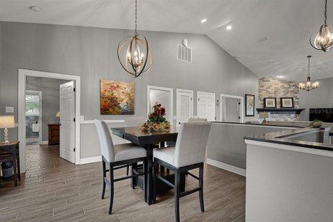 House in Palm Coast, Florida 5 bedrooms, 373.47 sq.m. № 2317499 - photo 9