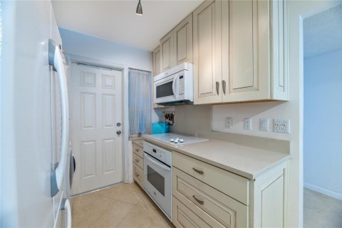 Condominio en venta en Hillsboro Beach, Florida, 3 dormitorios, 143.16 m2 № 2245436 - foto 10