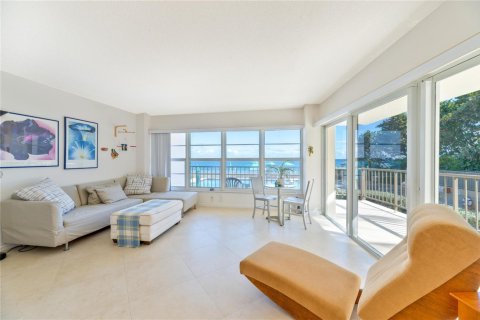 Condominio en venta en Hillsboro Beach, Florida, 3 dormitorios, 143.16 m2 № 2245436 - foto 14