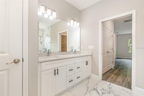 Casa en venta en Port Charlotte, Florida, 4 dormitorios, 208.94 m2 № 1777283 - foto 17