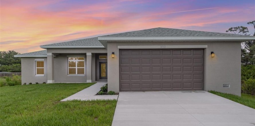 Casa en Port Charlotte, Florida 4 dormitorios, 208.94 m2 № 1777283