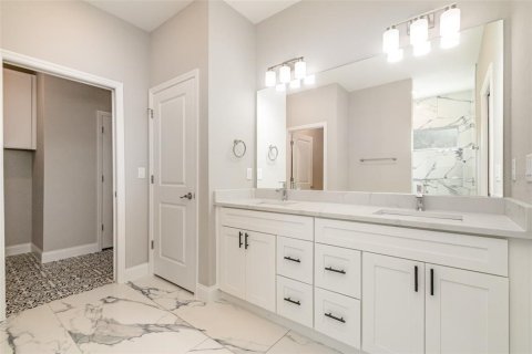 Casa en venta en Port Charlotte, Florida, 4 dormitorios, 208.94 m2 № 1777283 - foto 16
