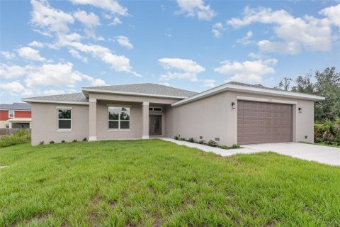 Casa en venta en Port Charlotte, Florida, 4 dormitorios, 208.94 m2 № 1777283 - foto 2