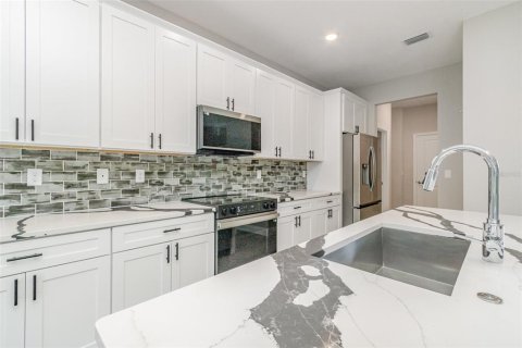 Casa en venta en Port Charlotte, Florida, 4 dormitorios, 208.94 m2 № 1777283 - foto 12