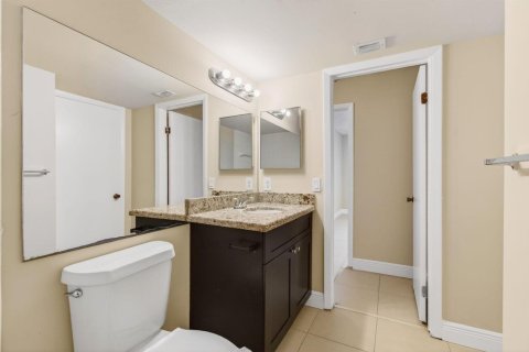 Condominio en venta en Coral Springs, Florida, 1 dormitorio, 65.03 m2 № 2155100 - foto 27