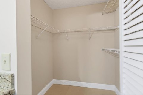 Condominio en venta en Coral Springs, Florida, 1 dormitorio, 65.03 m2 № 2155100 - foto 23