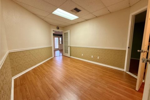 Propiedad comercial en alquiler en Hudson, Florida, 1202.9 m2 № 1886314 - foto 10
