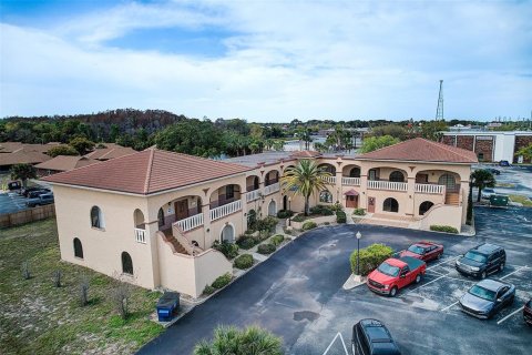 Propiedad comercial en alquiler en Hudson, Florida, 1202.9 m2 № 1886314 - foto 1