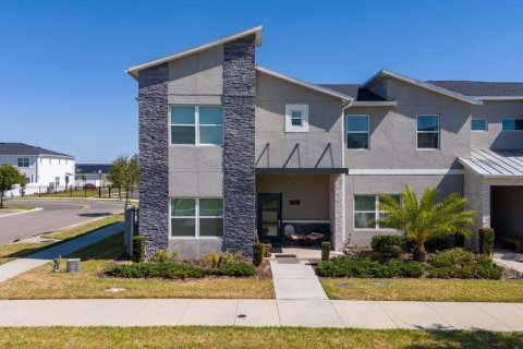 Touwnhouse à Davenport, Floride 5 chambres, 201.32 m2 № 2135494