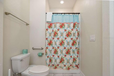 Adosado en venta en Davenport, Florida, 5 dormitorios, 201.32 m2 № 2135494 - foto 28
