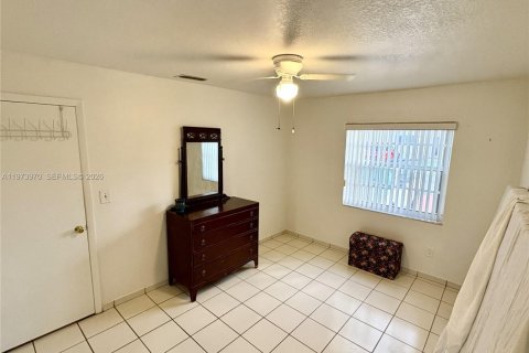 Купить виллу или дом в Майами, Флорида 3 спальни, 129.69м2, № 2033679 - фото 26