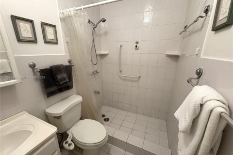 Купить виллу или дом в Майами, Флорида 3 спальни, 129.69м2, № 2033679 - фото 30