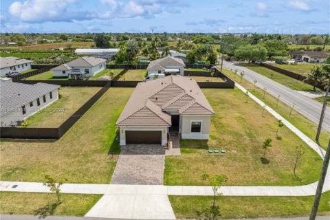 Villa ou maison à Homestead, Floride 4 chambres, 249.81 m2 № 2001207