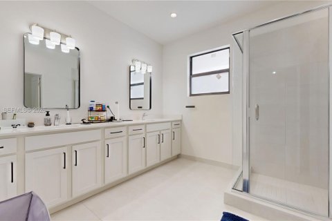 Villa ou maison à vendre à Homestead, Floride: 4 chambres, 249.81 m2 № 2001207 - photo 16