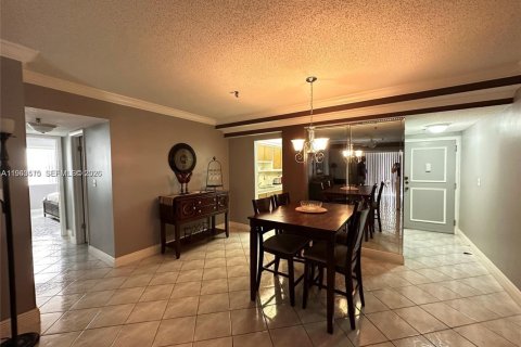 Снять в аренду кондоминиум в Санни-Айлс-Бич, Флорида 2 спальни, 91.97м2, № 2025335 - фото 11