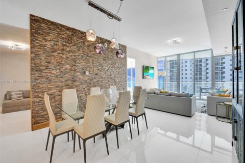 Copropriété à louer à Sunny Isles Beach, Floride: 2 chambres, 148.55 m2 № 1980465 - photo 4