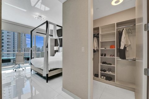 Copropriété à louer à Sunny Isles Beach, Floride: 2 chambres, 148.55 m2 № 1980465 - photo 25