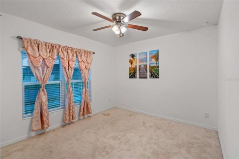 Villa ou maison à vendre à Groveland, Floride: 4 chambres, 194.35 m2 № 1767473 - photo 14