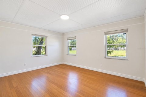 House in Longwood, Florida 4 bedrooms, 250 sq.m. № 2431183 - photo 27
