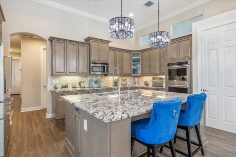 Купить виллу или дом в Виро-Бич, Флорида 9 комнат, 280.29м2, № 2088150 - фото 12