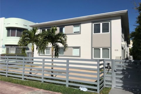 Condo à Miami Beach, Floride, 1 chambre  № 1991174