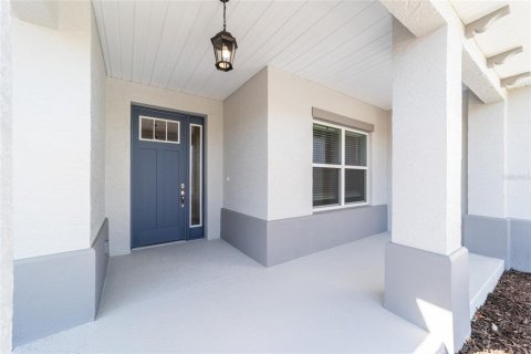 House in Ocala, Florida 2 bedrooms, 159.61 sq.m. № 2143157 - photo 8