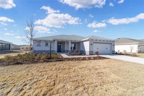 House in Ocala, Florida 2 bedrooms, 159.61 sq.m. № 2143157 - photo 4