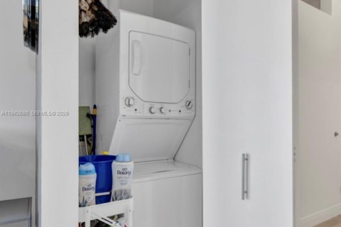 Купить кондоминиум в Авентура, Флорида 2 спальни, 75.81м2, № 2054451 - фото 27