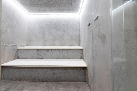 Купить кондоминиум в Авентура, Флорида 2 спальни, 75.81м2, № 2054451 - фото 28