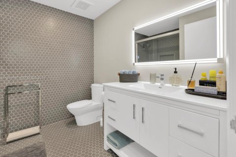 Купить кондоминиум в Авентура, Флорида 2 спальни, 75.81м2, № 2054451 - фото 24