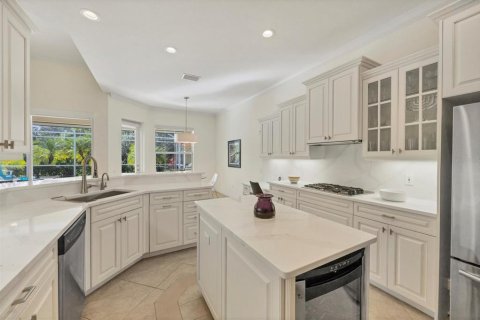 Villa ou maison à vendre à University Park, Floride: 3 chambres, 217.21 m2 № 2093245 - photo 9