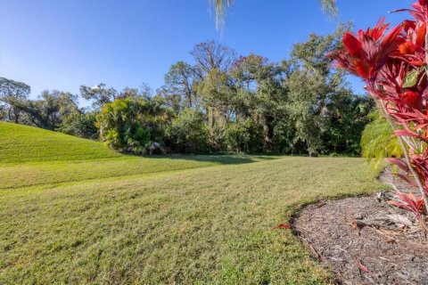Villa ou maison à vendre à University Park, Floride: 3 chambres, 217.21 m2 № 2093245 - photo 30