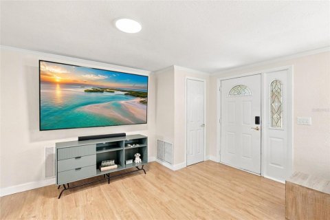 House in Venice, Florida 2 bedrooms, 132.01 sq.m. № 2322875 - photo 10