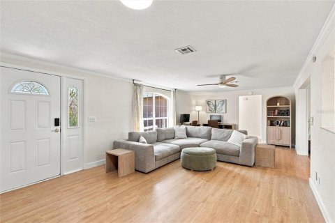 House in Venice, Florida 2 bedrooms, 132.01 sq.m. № 2322875 - photo 11