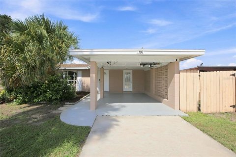 House in Venice, Florida 2 bedrooms, 132.01 sq.m. № 2322875 - photo 6