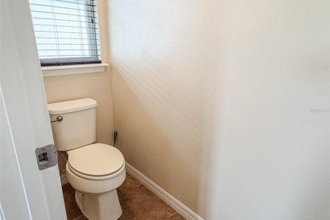 House in Orlando, Florida 4 bedrooms, 217.86 sq.m. № 2128907 - photo 30