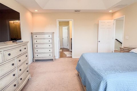 House in Orlando, Florida 4 bedrooms, 217.86 sq.m. № 2128907 - photo 27