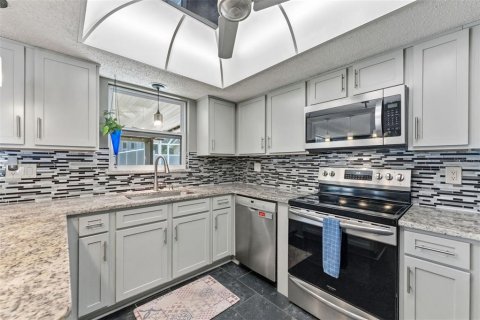 Купить виллу или дом в Вики Вачи, Флорида 9 комнат, 160.16м2, № 2234290 - фото 17