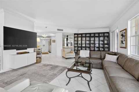 Купить кондоминиум в Авентура, Флорида 3 спальни, 241.08м2, № 2080352 - фото 11
