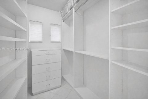 Купить кондоминиум в Авентура, Флорида 3 спальни, 241.08м2, № 2080352 - фото 25