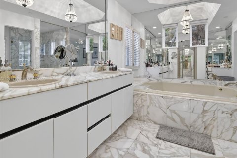 Купить кондоминиум в Авентура, Флорида 3 спальни, 241.08м2, № 2080352 - фото 22