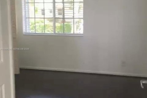 Купить виллу или дом в Уэстон, Флорида 5 спален, 237.27м2, № 2146053 - фото 8