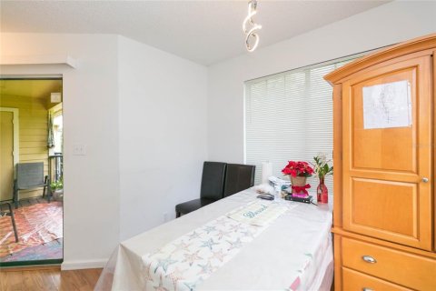 Condo in Tampa, Florida, 2 bedrooms № 2199083 - photo 24
