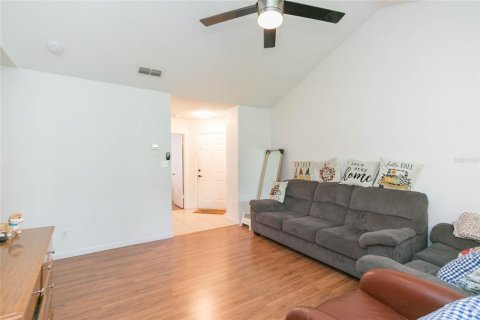 Condo in Tampa, Florida, 2 bedrooms № 2199083 - photo 14