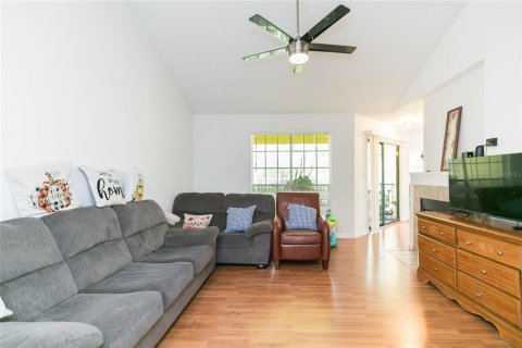 Condo in Tampa, Florida, 2 bedrooms № 2199083 - photo 13