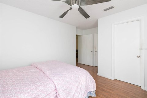 Condo in Tampa, Florida, 2 bedrooms № 2199083 - photo 8