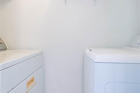 Condo in Tampa, Florida, 2 bedrooms № 2199083 - photo 18